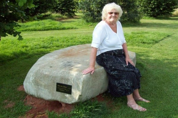 Spencer and Jennifer Leighton's story - Derrington Millenium Green memorial stone